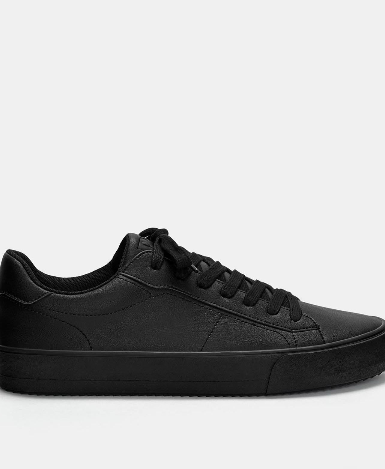 BASIC TRAINERS PULL&BEAR