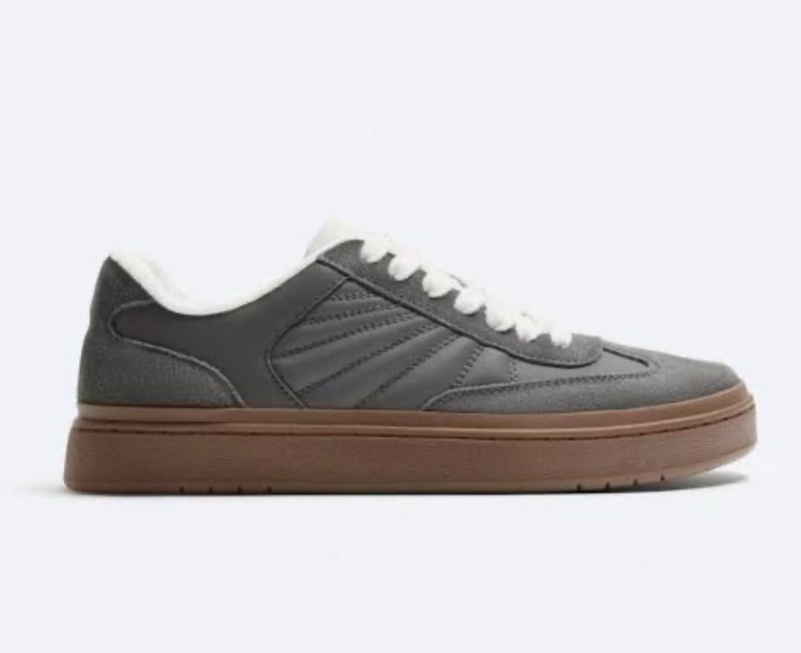 CASUAL LEATHER TRAINERS  ZARA